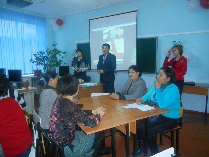 «Жаңартылған білімге-жаңаша көзқарас» тақырыбында өткен оқыту семинары
