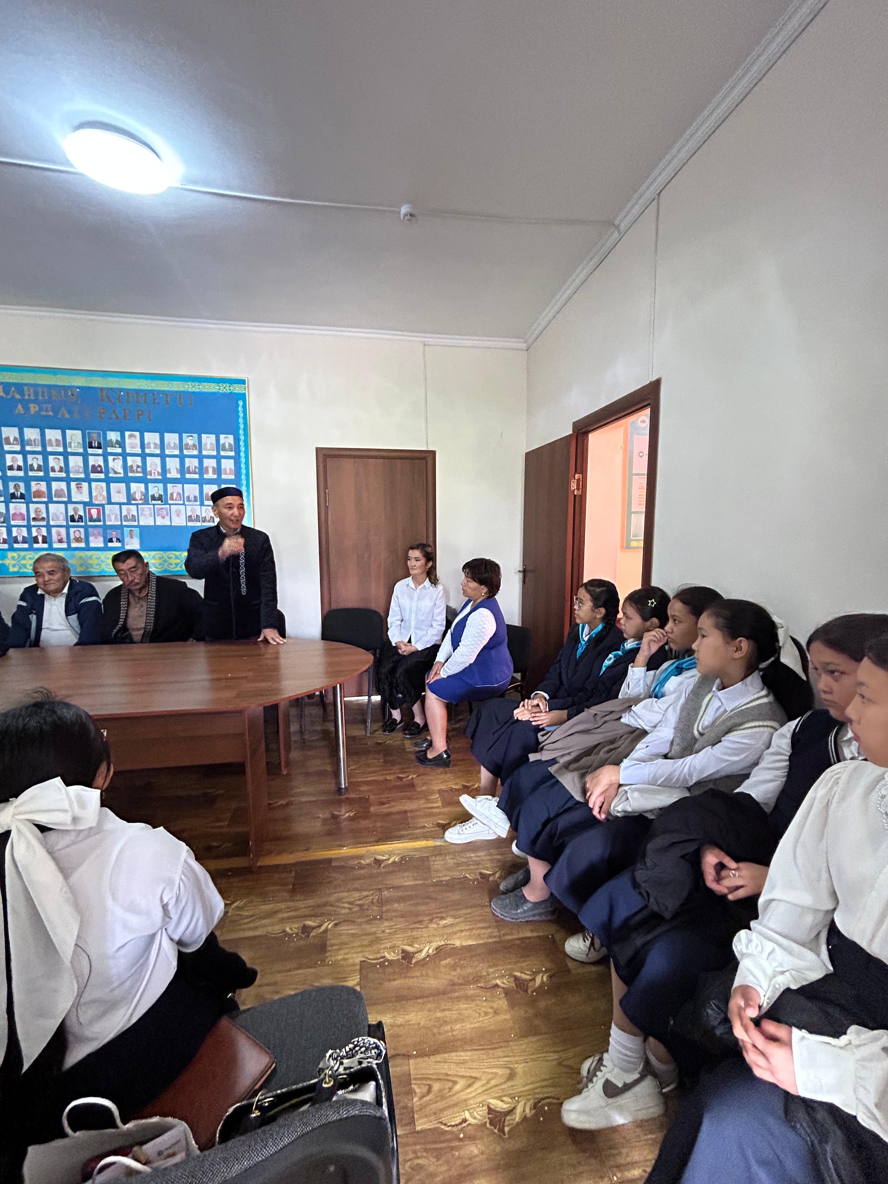Еңбек күні мерекесі күніне орай "Тек еңбекте үлкен адам бар!" өткізілген іс-шара.